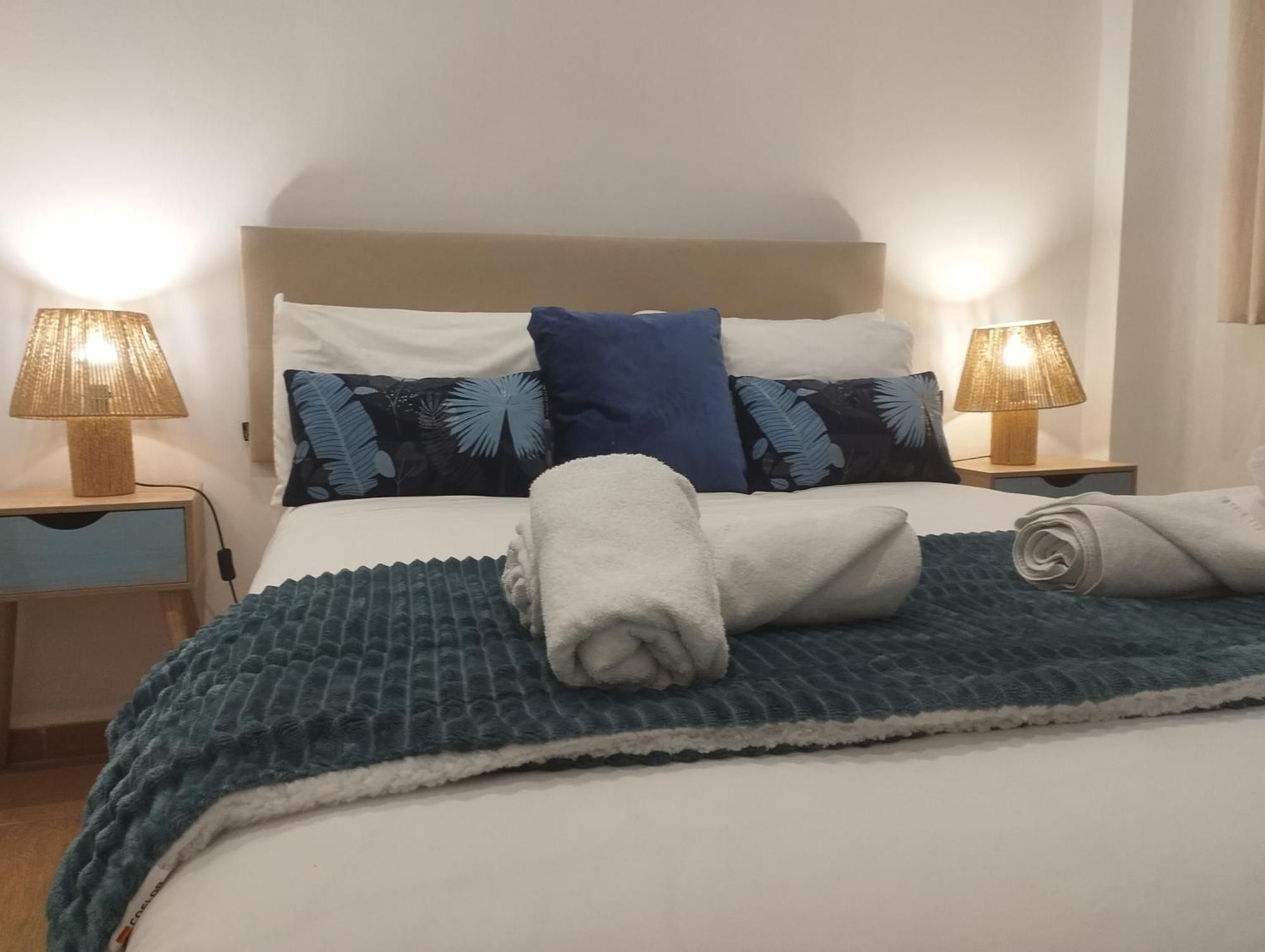 Port House, Paseo Maritimo,A Un Minuto Playa Leilighet Fuengirola Eksteriør bilde